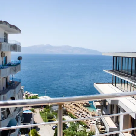 Leon Sea View Apartament Saranda