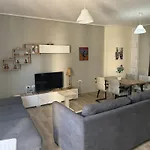 Apartment Leon Sea View Sarandë