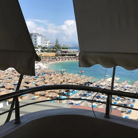 Apartment Leon Sea View Sarandë