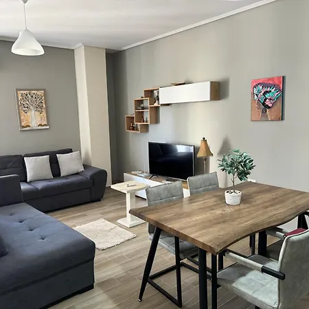 Leon Sea View Apartamento Sarandë