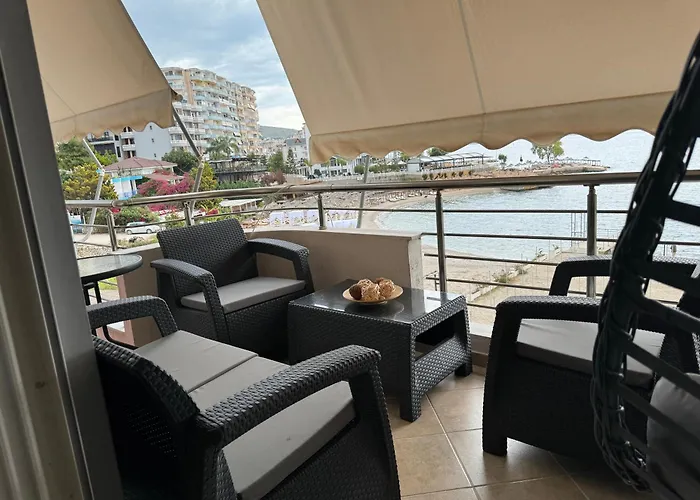 Leon Sea View Apartamento