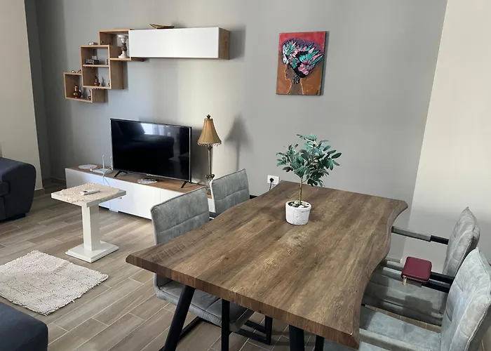 Leon Sea View Apartamento Sarandë